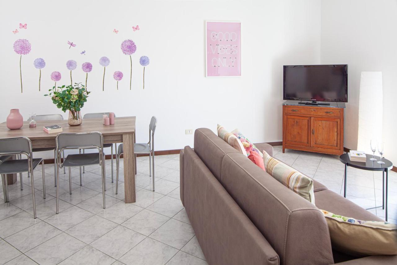 Andrea Apartment Леванто Екстериор снимка
